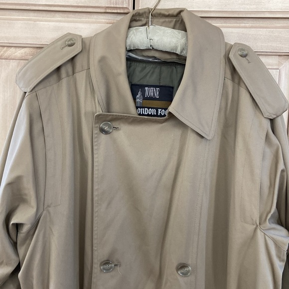London Fog TOWNE trench coat mens sz 42 w/ warm lining belted - Picture 2 of 6